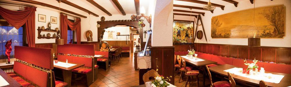 Hotel Restaurant Ruppert Walluf ภายนอก รูปภาพ