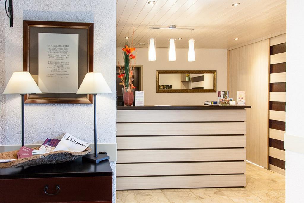 Hotel Restaurant Ruppert Walluf ภายนอก รูปภาพ