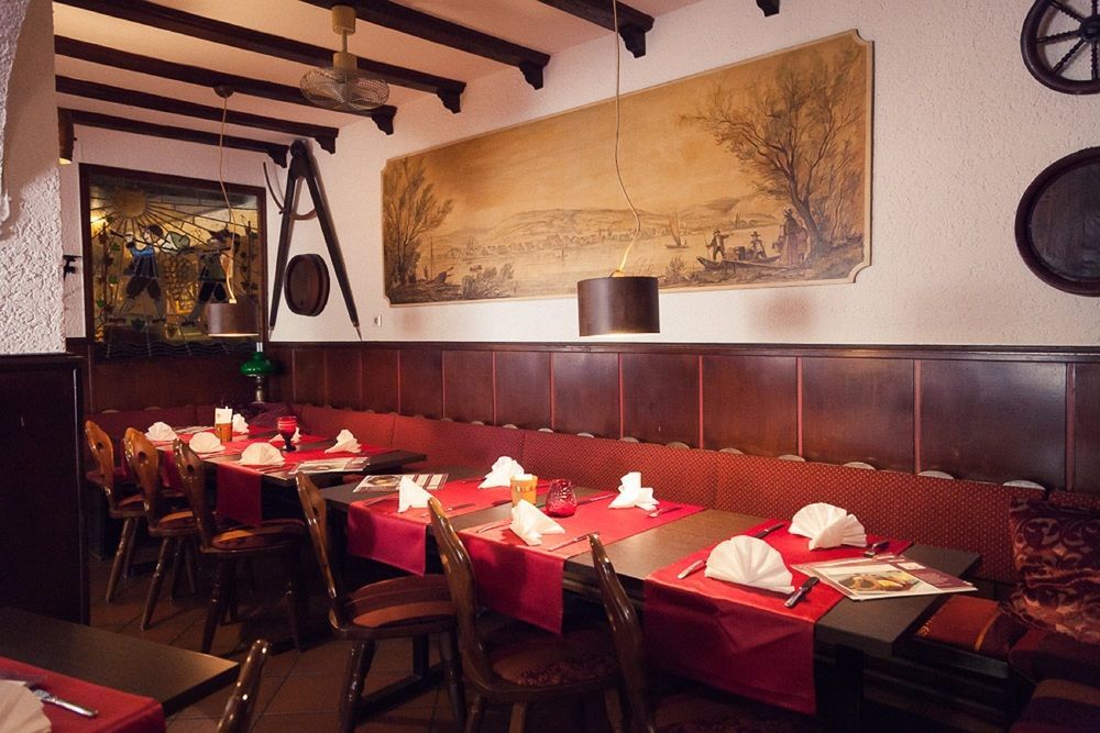 Hotel Restaurant Ruppert Walluf ภายนอก รูปภาพ