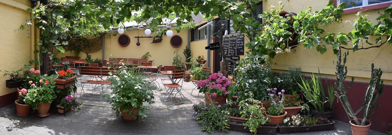 Hotel Restaurant Ruppert Walluf ภายนอก รูปภาพ